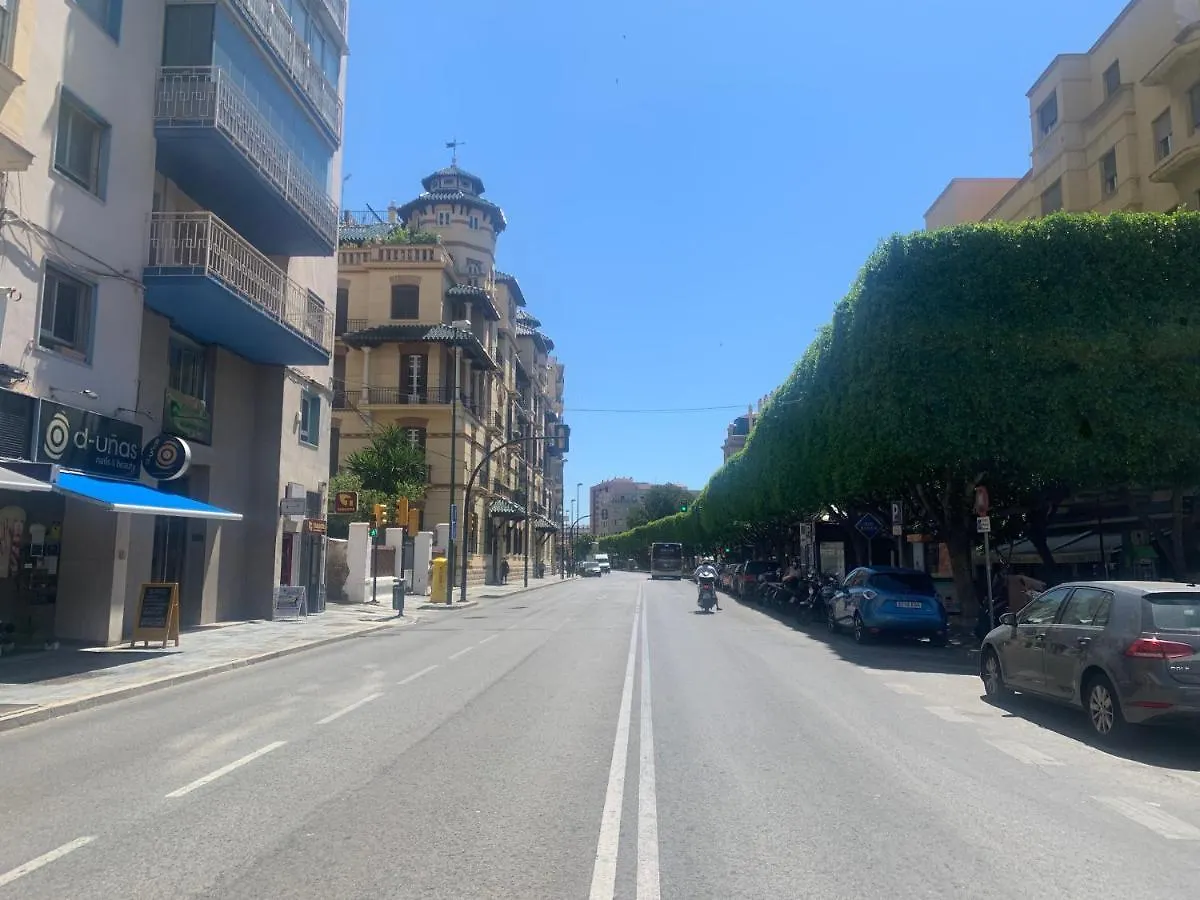 Homely Malaga Malagueta Junto Al Mar, Parking Privado Bajo Suplemento
