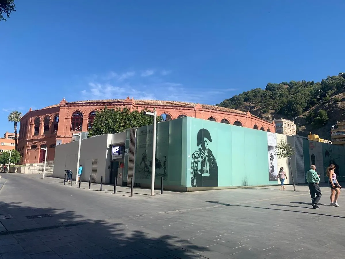 Homely Malaga Malagueta Junto Al Mar, Parking Privado Bajo Suplemento