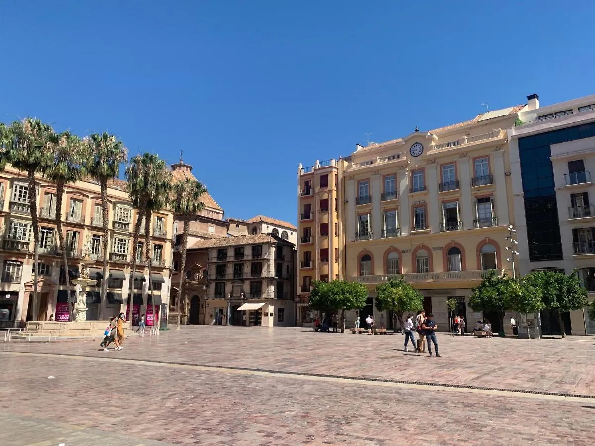 Homely Malaga Malagueta Junto Al Mar, Parking Privado Bajo Suplemento 0*,